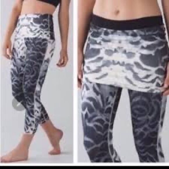 Lululemon Wunder Under Pant SE Dance Pretty Plume Angel Wing Black Women's Sz 4 - Picture 2 of 16